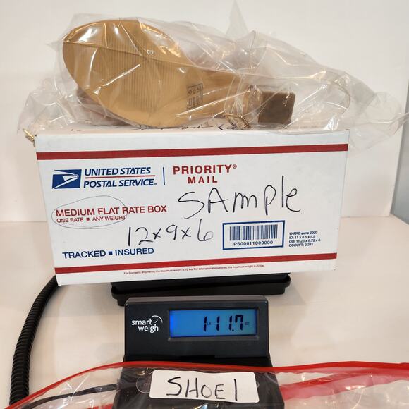 FASHION NOVA The Glass Slipper Clear Lucite Prom Party Wedding Womens 10 FLAWED - Picture 12 of 12